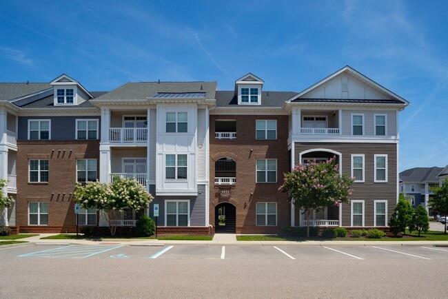 Cambria at Cornerstone in Virginia Beach, VA - Building Photo - Building Photo