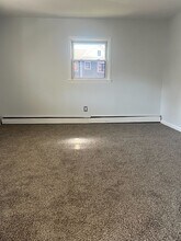 165 Valley St in Sleepy Hollow, NY - Building Photo - Building Photo