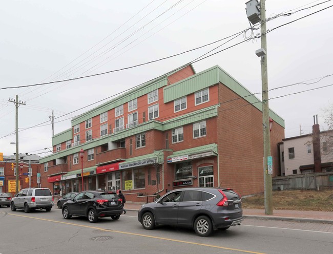 Lotus Court in Ottawa, ON - Building Photo - Building Photo