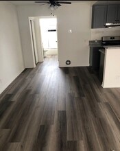 1402 N Alta Vista Blvd in Los Angeles, CA - Building Photo - Building Photo