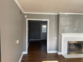 3634 Cowden Ave in Memphis, TN - Foto de edificio - Building Photo