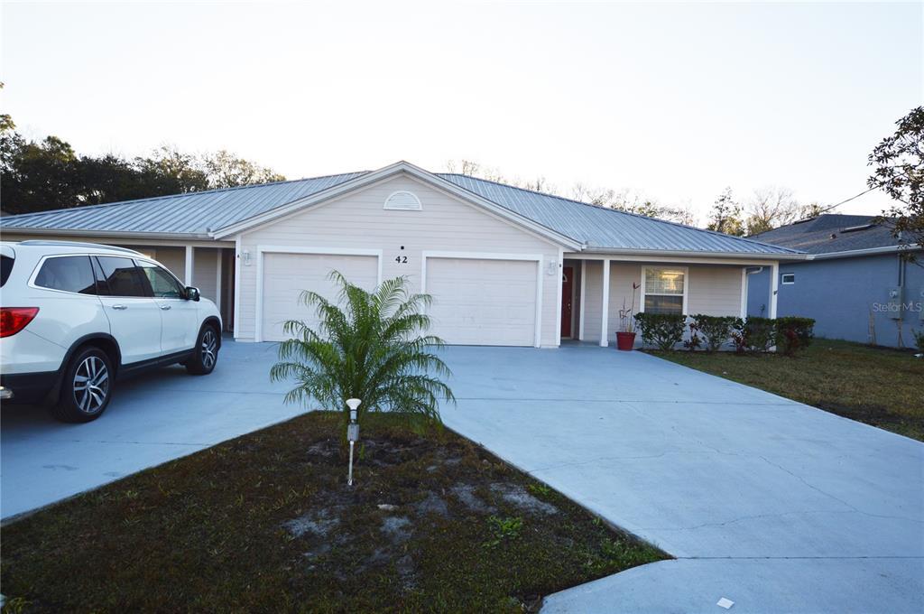 42b Farmsworth Dr in Palm Coast, FL - Building Photo