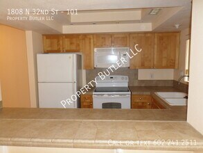 1808 N 32nd St in Phoenix, AZ - Building Photo - Building Photo
