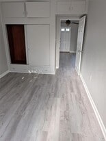608 N Baker St in Mount Dora, FL - Building Photo