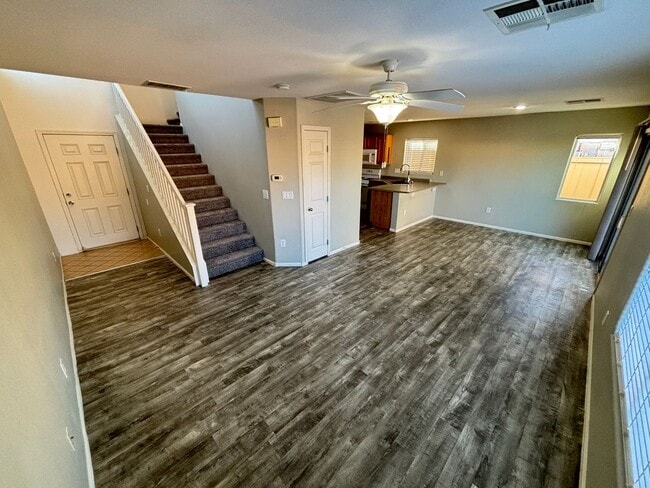 9474 Fermata Ct in Las Vegas, NV - Building Photo - Building Photo