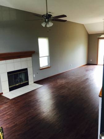 2713 Harrison Pl in Lawrence, KS - Building Photo