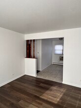 1948 Oak St, Unit 1 West in Blue Island, IL - Foto de edificio - Building Photo