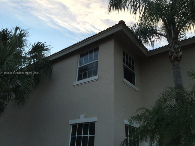 6568 Villa Sonrisa Dr in Boca Raton, FL - Building Photo - Building Photo