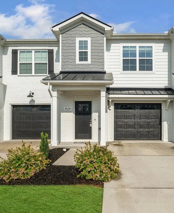 4329 Doral Dr in Murfreesboro, TN - Building Photo