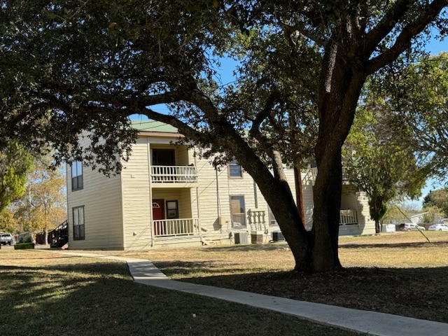 815 Ranchero Rd in Kerrville, TX - Building Photo - Building Photo