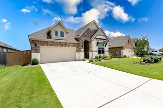 14201 Pennington Ln in Manor, TX - Building Photo - Building Photo