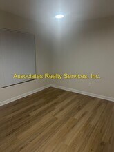 4923 NW 30th Ter in Gainesville, FL - Building Photo - Building Photo