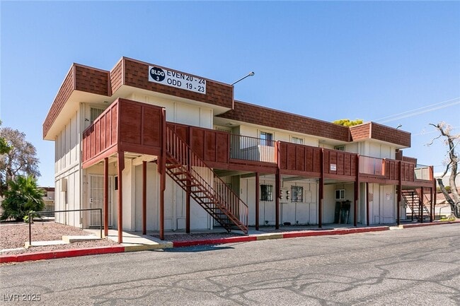 property at 5384 S Swenson St