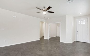 2911 Aragon Ave in Las Cruces, NM - Building Photo - Building Photo