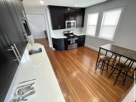 74 Weld Hill St, Unit 3 in Boston, MA - Building Photo