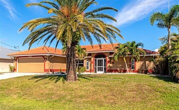 15564 Ruston Cir in Port Charlotte, FL - Building Photo - Building Photo