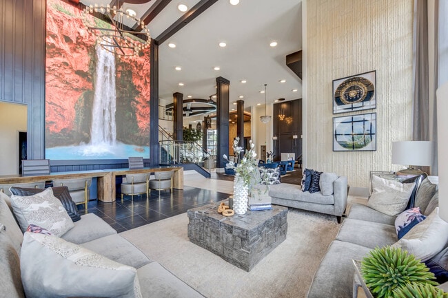 The Aston North Scottsdale