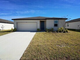 1611 Bark Rdg Dr in Auburndale, FL - Building Photo