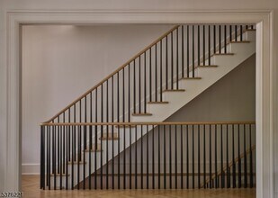 82 Watchung Ave in Montclair, NJ - Building Photo - Building Photo