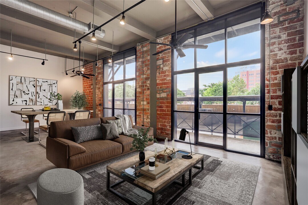 915 N San Jacinto St in Houston, TX - Foto de edificio