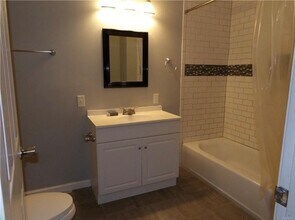 21 Maple Ave, Unit 21 Maple Ave in Cortland, NY - Building Photo - Building Photo