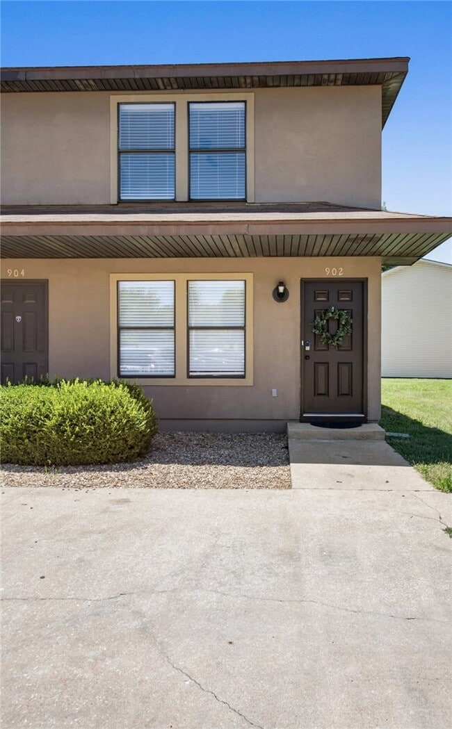 property at 902 Durham Pl