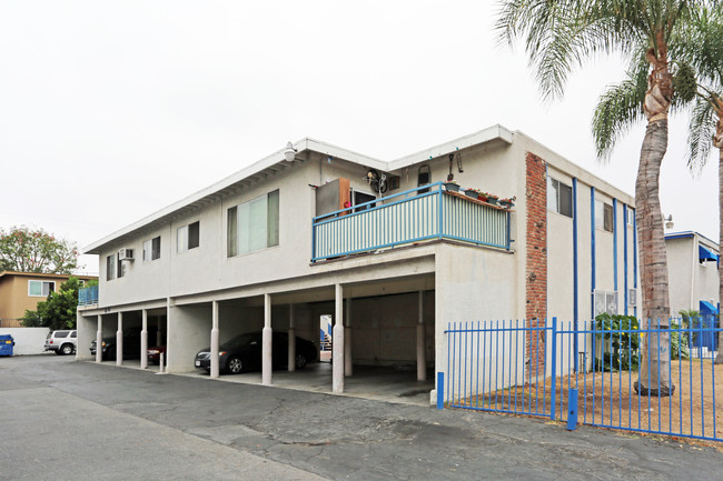 12691 Morningside Ave in Garden Grove, CA - Foto de edificio - Building Photo