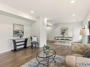 724 Wilson St in Petersburg, VA - Foto de edificio - Building Photo