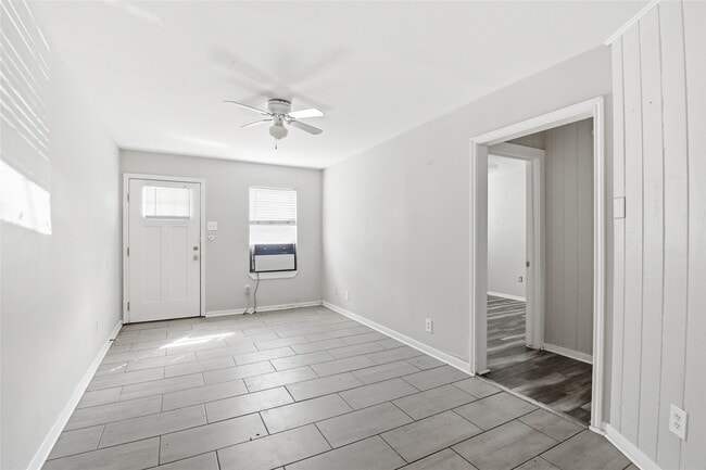 property at 5010 Ennis St