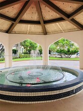 1865 S Ocean Dr in Hallandale Beach, FL - Building Photo - Building Photo