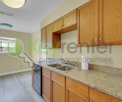 6363 Eldon Ave in Loomis, CA - Building Photo