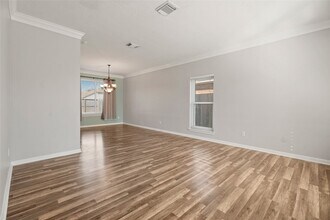 1209 Comanche St in Deer Park, TX - Building Photo - Building Photo