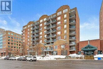 35-435 Holland Ave in Ottawa, ON - Building Photo - Building Photo