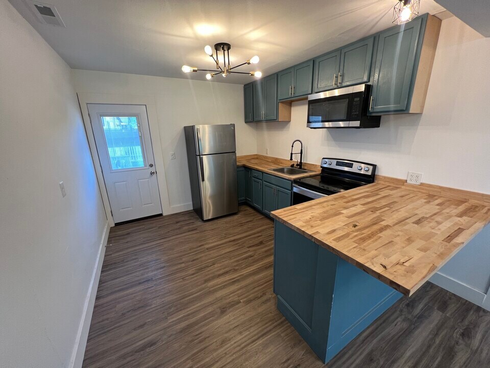 1410 E 5th St in Chattanooga, TN - Building Photo