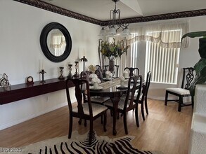 4663 Hamburg St in Las Vegas, NV - Foto de edificio - Building Photo