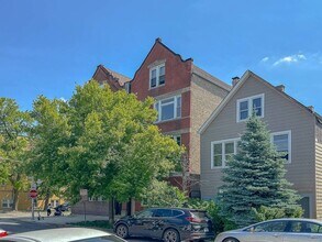 2955 N Spaulding Ave in Chicago, IL - Building Photo - Building Photo