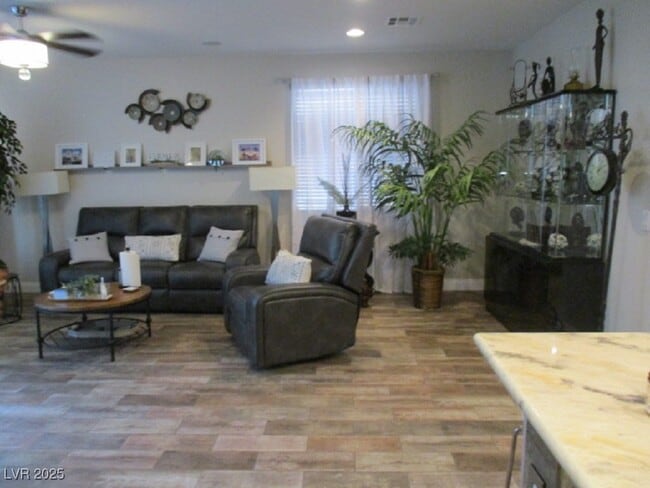 property at 3925 Jamison Park Ln
