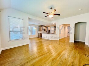 5644 Salt Springs Dr in Fort Worth, TX - Building Photo - Building Photo