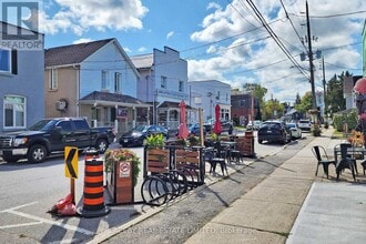 250 Main St in Schomberg, ON - Building Photo - Building Photo