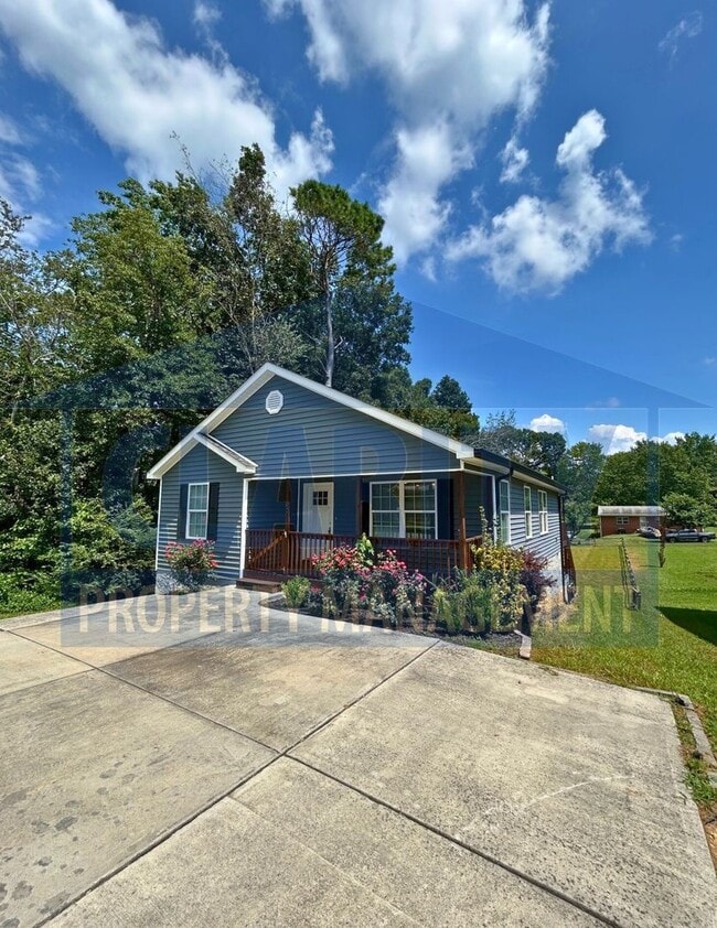 2707 SE Woodland Dr in Cleveland, TN - Building Photo - Building Photo