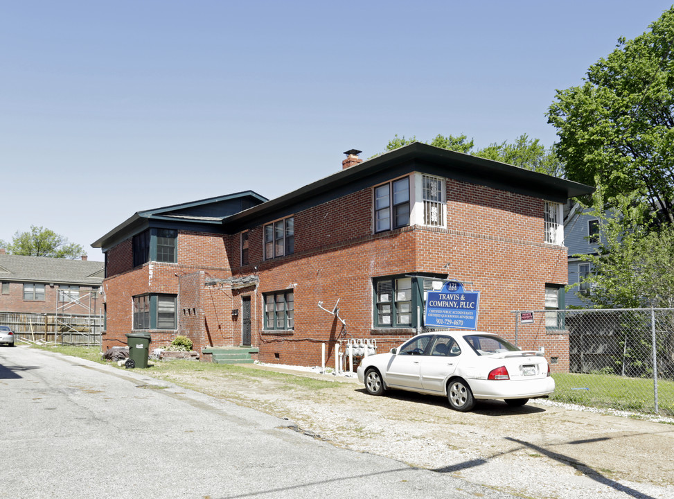 121 Bellevue Blvd in Memphis, TN - Building Photo