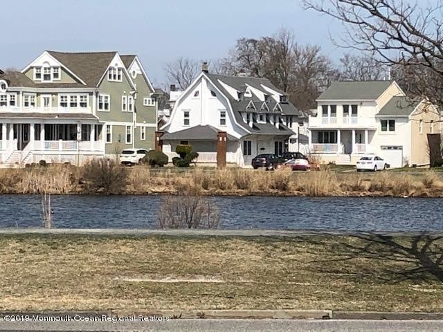 305 7th Ave in Belmar, NJ - Building Photo - Building Photo