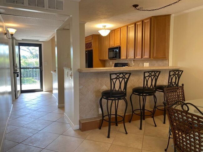 4 Royal Palm Way in Boca Raton, FL - Building Photo - Building Photo