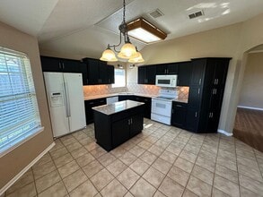 5605 Mandalay Dr in Killeen, TX - Building Photo - Building Photo