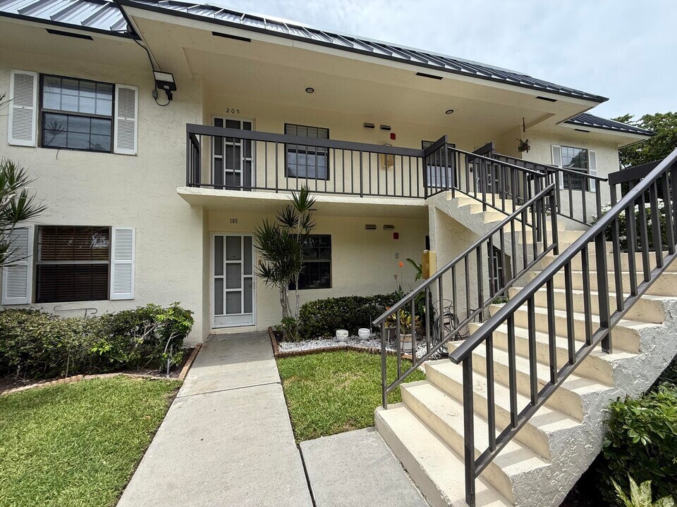 701 Avenue L in Delray Beach, FL - Building Photo