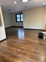 104-28 94th Ave in Queens, NY - Building Photo