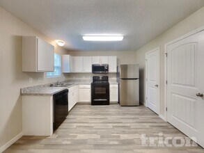 73 Bruce Ln in Palm Coast, FL - Building Photo - Building Photo