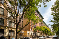 215 W 109th St in New York, NY - Building Photo - Primary Photo