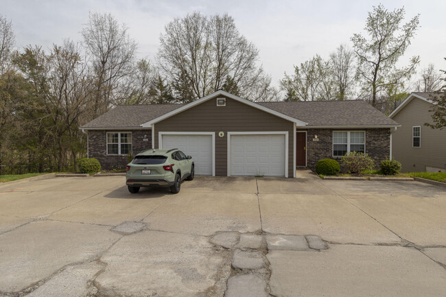 property at 3410 E St Charles Rd