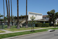 Walnut St in Anaheim, CA - Building Photo - Building Photo